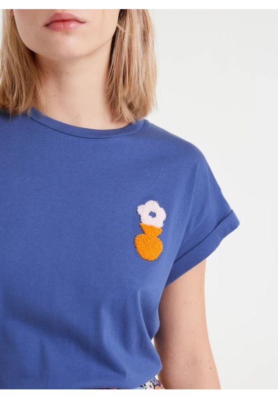CAMISETA BORDADO FLORAL