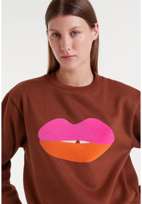 SUDADERA PRITN LABIOS